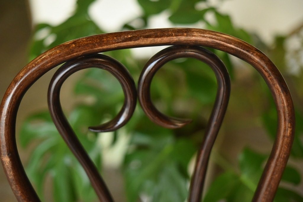 104619　No.16　311016　クッションシート付属　USED TON CHAIR　中古