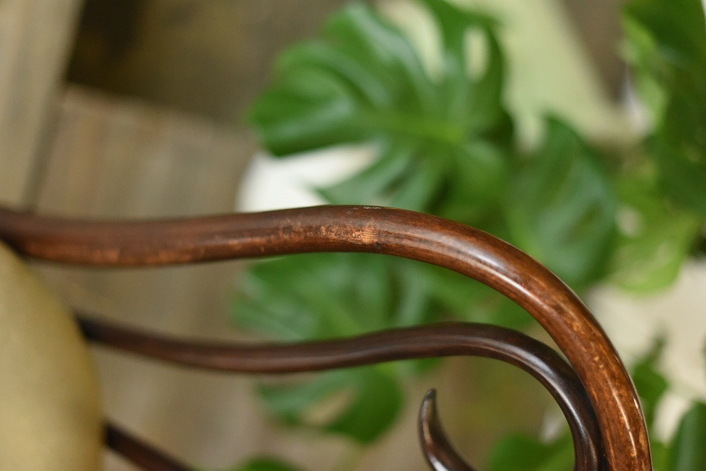 104619　No.16　311016　クッションシート付属　USED TON CHAIR　中古