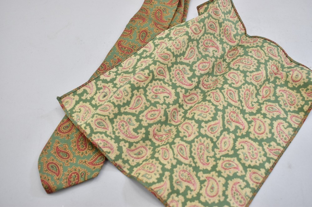 108509　ヴィンテージ ネクタイ MADE IN ENGLAND