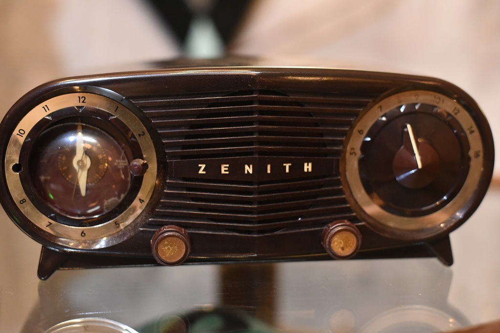 R0038 レンタル ヴィンテージ　ラジオ  「ZENITH Electronics U.S.A. No.S-19501」