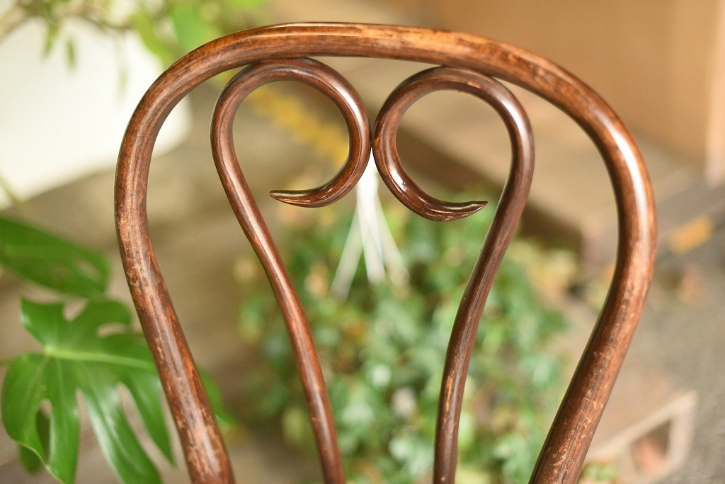 104622　No.16　311016　クッションシート付属　USED TON CHAIR　中古