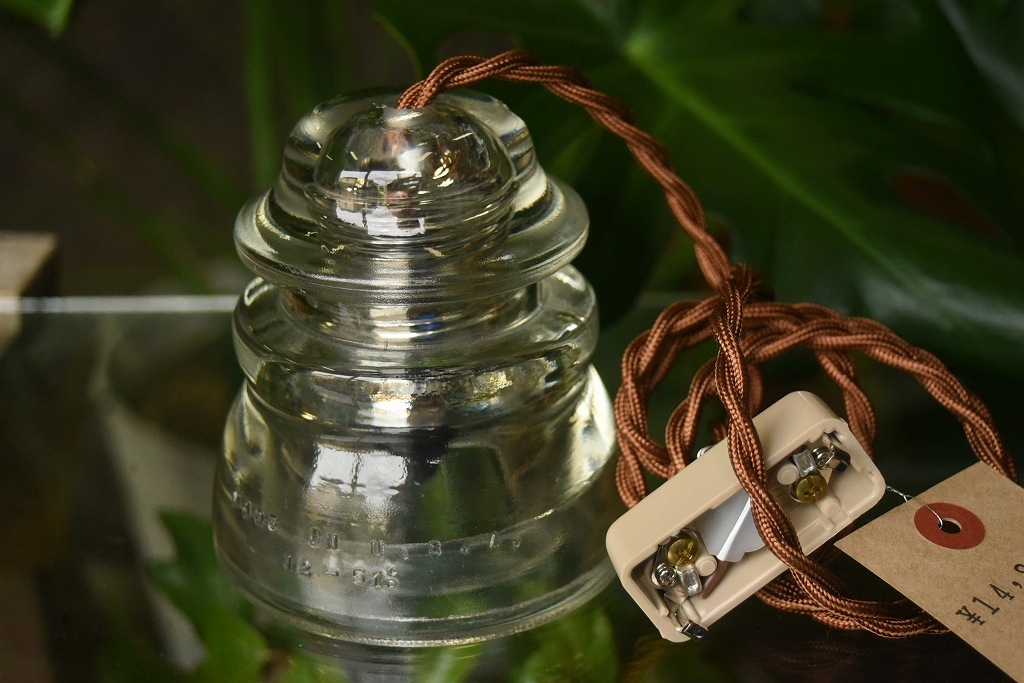 104762 インダストリアル　ガラスインシュレーター　ランプ　照明　USA　　碍子　i005C