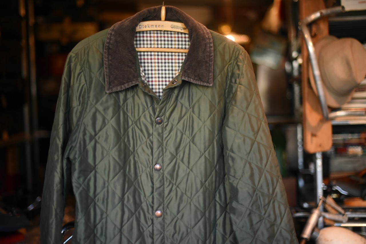 102776 Barbour（バブアー） ナイロン キルティングジャケット 英国 