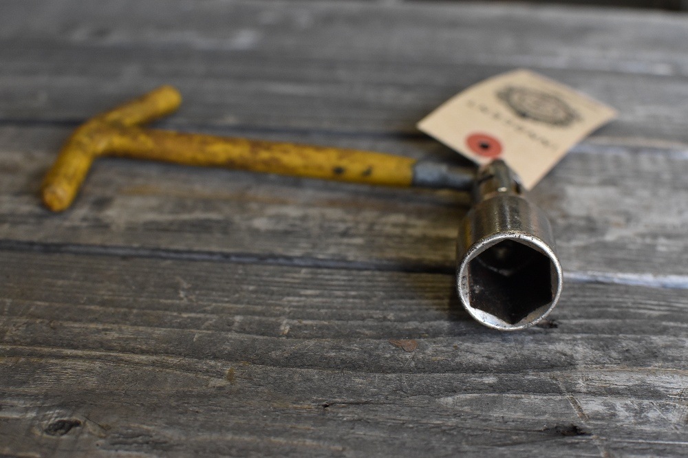 106992 UK ヴィンテージ プラグレンチ ソケット ツール 英国 MADE IN ENGLAND