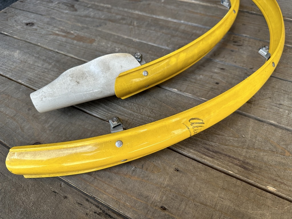 107787 「ALUX」樹脂 フェンダー 自転車 パーツ