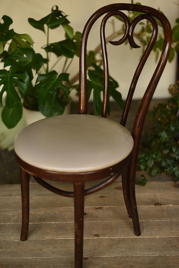 104618 No.16 311016 背もたれ破損 クッションシート付属 USED TON CHAIR 中古 破損あり