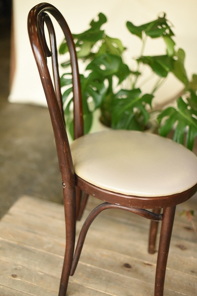 104618 No.16 311016 背もたれ破損 クッションシート付属 USED TON CHAIR 中古 破損あり