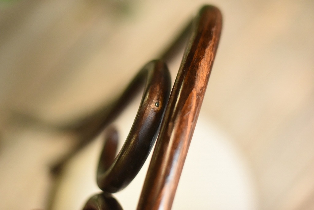 104618 No.16 311016 背もたれ破損 クッションシート付属 USED TON CHAIR 中古 破損あり