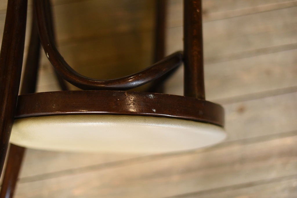 104618 No.16 311016 背もたれ破損 クッションシート付属 USED TON CHAIR 中古 破損あり