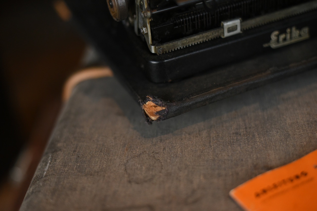 実働品　Erika 5 エリカタイプライター QWERTYZ配列のドイツ仕様 シーベル&ナウマン Erika no.5 タイプライター 1940年代東ドイツ