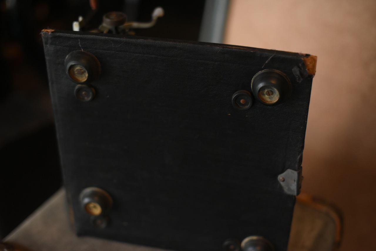 2215 ヴィンテージ タイプライター ドイツ製　「ERIKA 10」