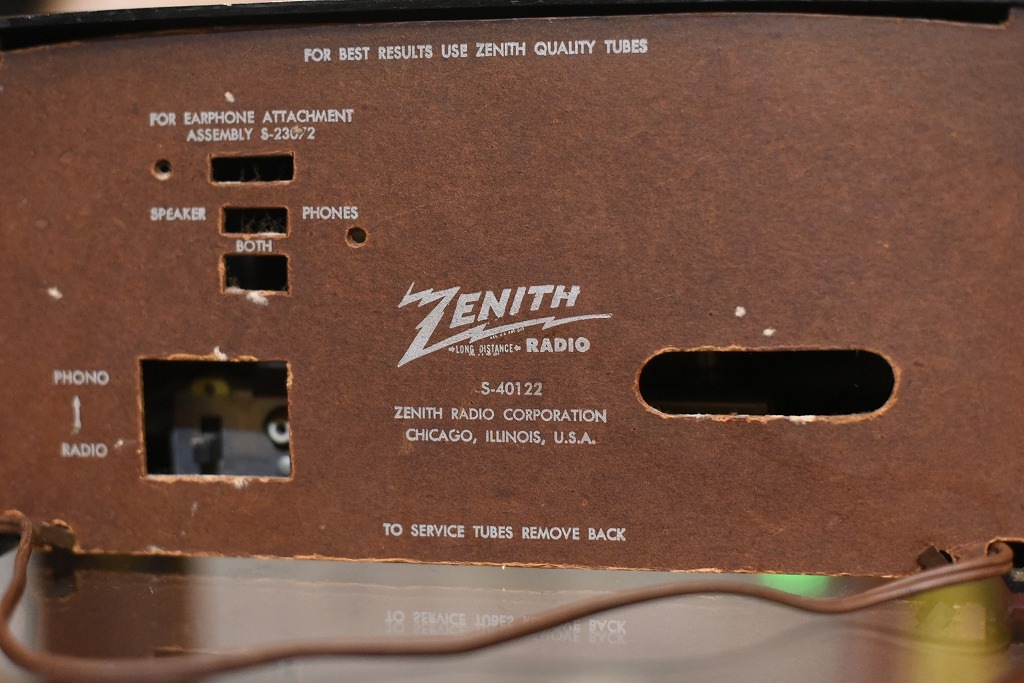 R0041 レンタル ヴィンテージ ラジオ 「ZENITH Electronics U.S.A. No.S-40122」