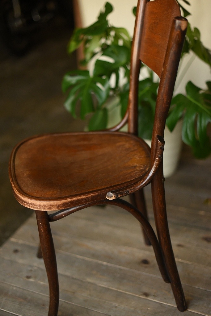 104597　CHAIR DEJAVU 054　311054　USED TON CHAIR　中古
