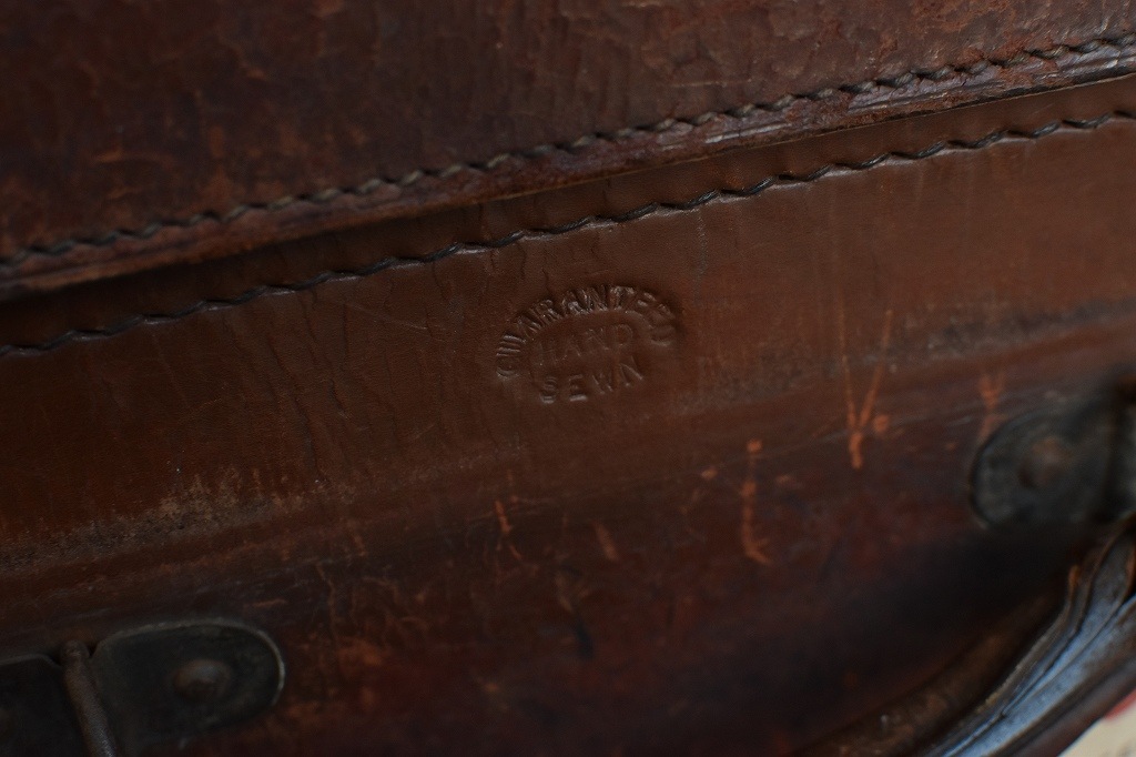 106705 ヴィンテージ　レザー　トランクケース　皮革製　 英国製