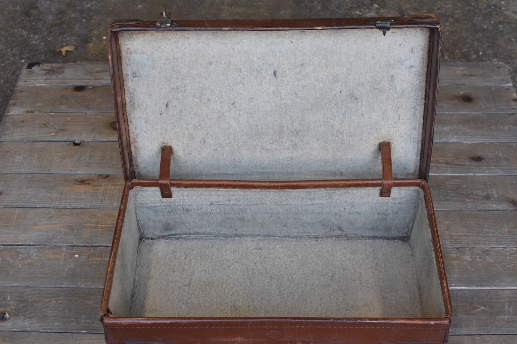 106705 ヴィンテージ　レザー　トランクケース　皮革製　 英国製