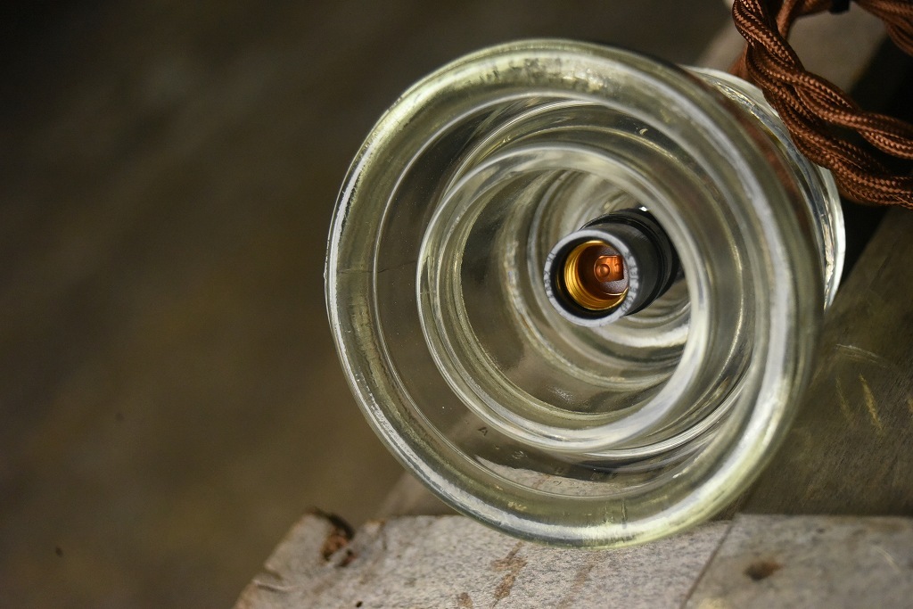 104758 インダストリアル　ガラスインシュレーター　ランプ　照明　USA　　碍子　i005C