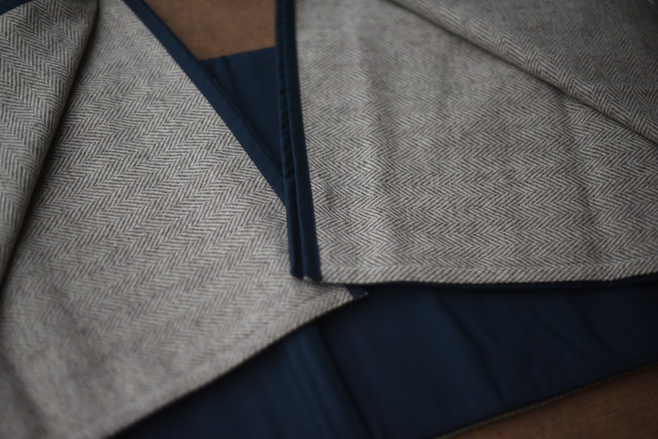 102892 英国 「SO COSY」　キャンプ ピクニックフォールドアウェイ    ブリティッシュ　ミラレイン オイルドコットン　