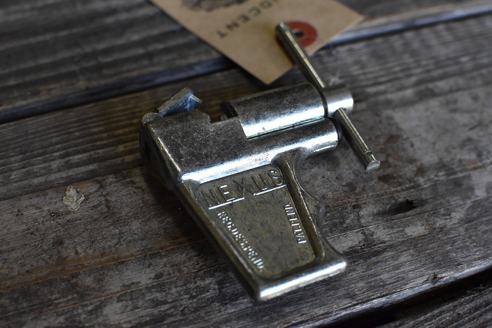 106986 UK ヴィンテージ NEXUS クランプ ツール 英国 MADE IN ENGLAND