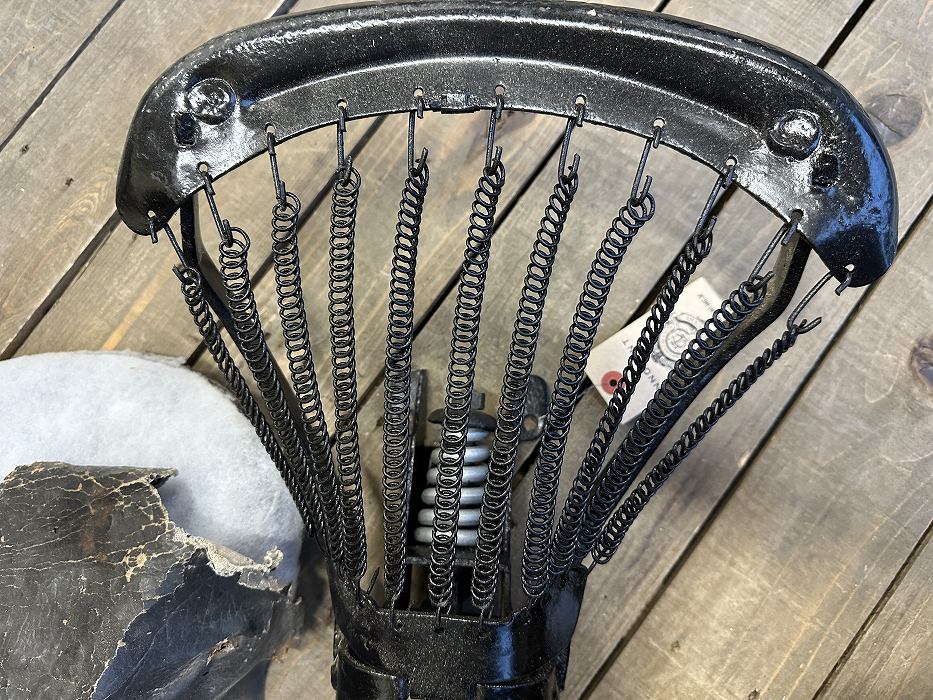 107441  Vespa　スウィング サドル フロント　補修ベース