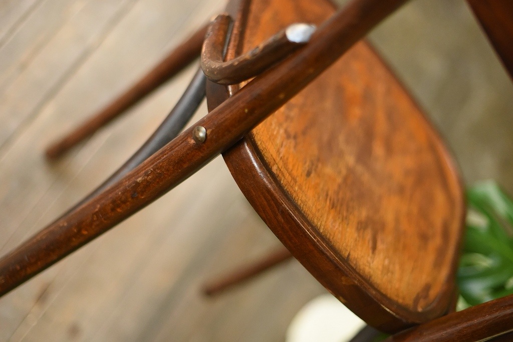 104598　CHAIR DEJAVU 054　311054　USED TON CHAIR　中古