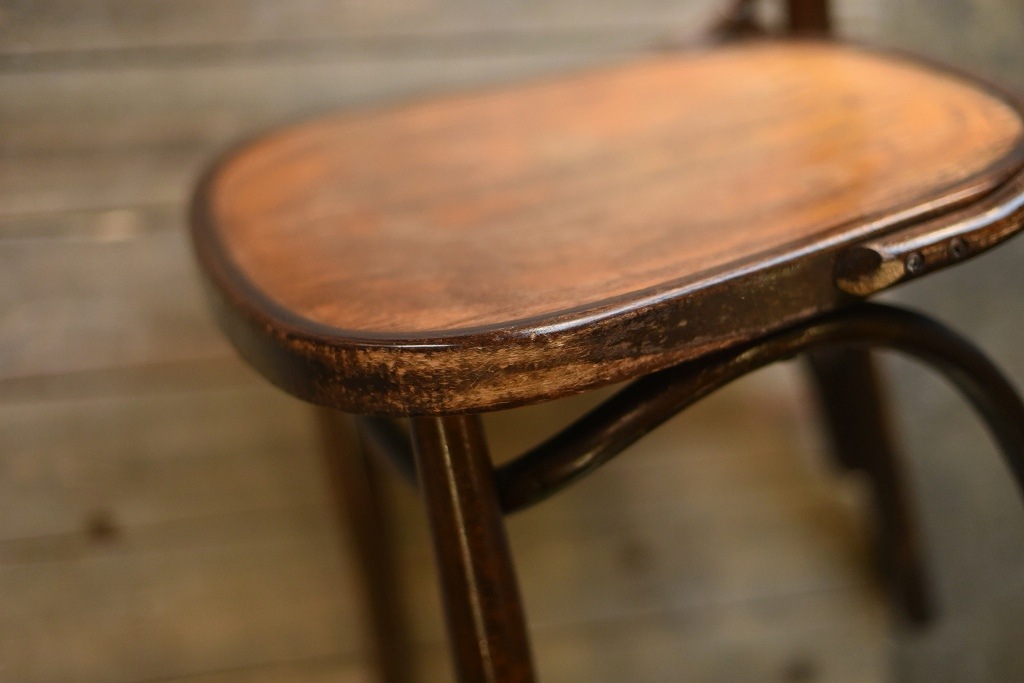 104598　CHAIR DEJAVU 054　311054　USED TON CHAIR　中古