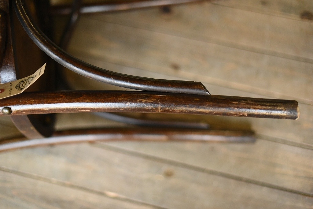 104598　CHAIR DEJAVU 054　311054　USED TON CHAIR　中古