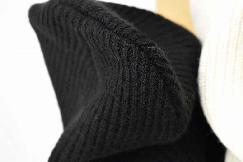 英国 「GOLDTOP」「100% Merino Wool Mechanics Hat」 メリノウールビーニー COLOR:WHITE / BLACK