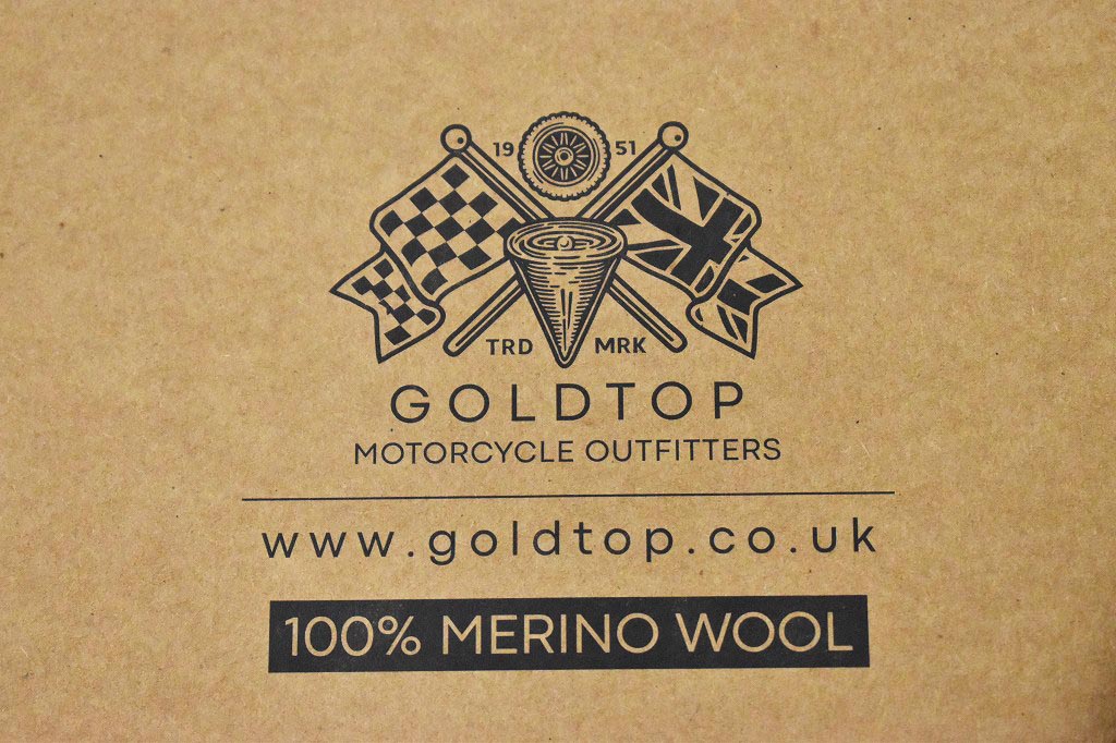 英国 「GOLDTOP」「100% Merino Wool Mechanics Hat」 メリノウールビーニー COLOR:WHITE / BLACK