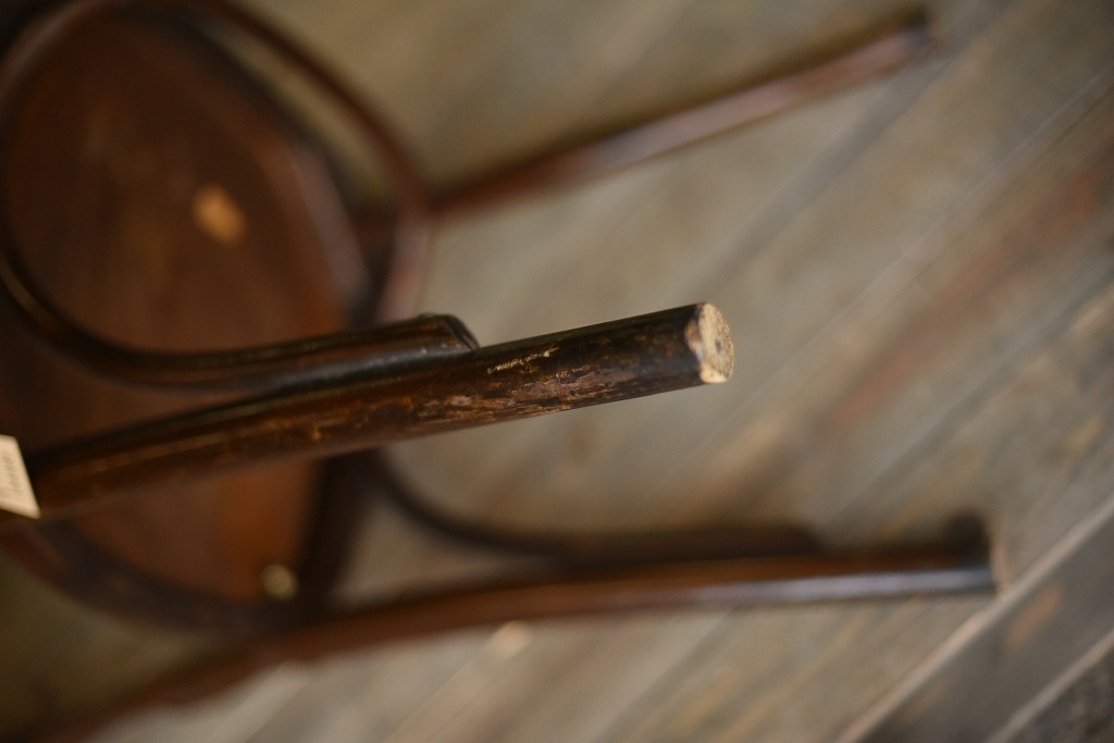 104588 CHAIR DEJAVU 054 311054 USED TON CHAIR 中古