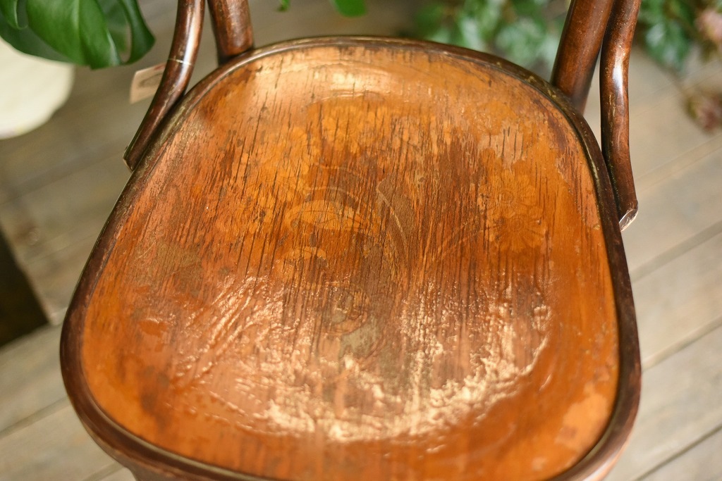 104588 CHAIR DEJAVU 054 311054 USED TON CHAIR 中古