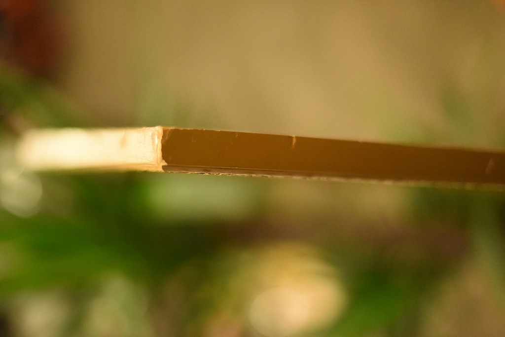 103932 ヴィンテージ　「BOOTS」　大型　ゴールド　レリーフ　ミラー