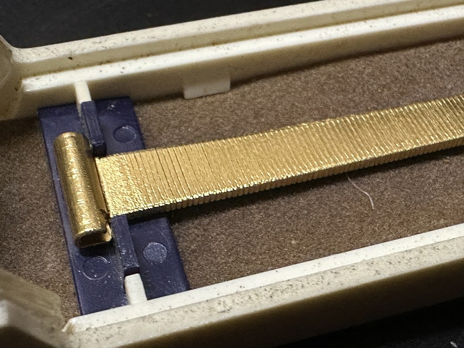 108180 Maruman 腕時計ベルト 10mm 金メッキ  金色 蛇腹  DEAD STOCK