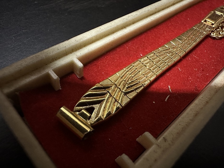 108181 Maruman 腕時計ベルト 0.8mm 金メッキ 金色 蛇腹 DEAD STOCK