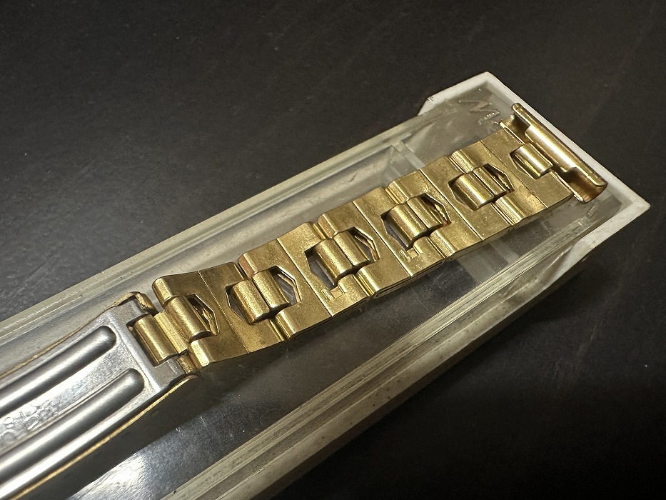 108182 Maruman 腕時計ベルト 18mm 金メッキ  金色 蛇腹  DEAD STOCK