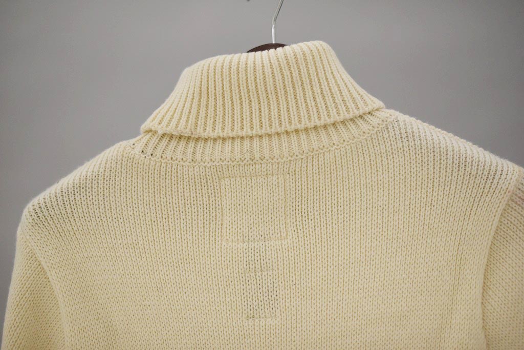 FW 英国「GOLDTOP」「100%Merino Wool Fitted Submariner Sweater」フィット サブマリーナー セーター COLOR：WHITE　　送料無料