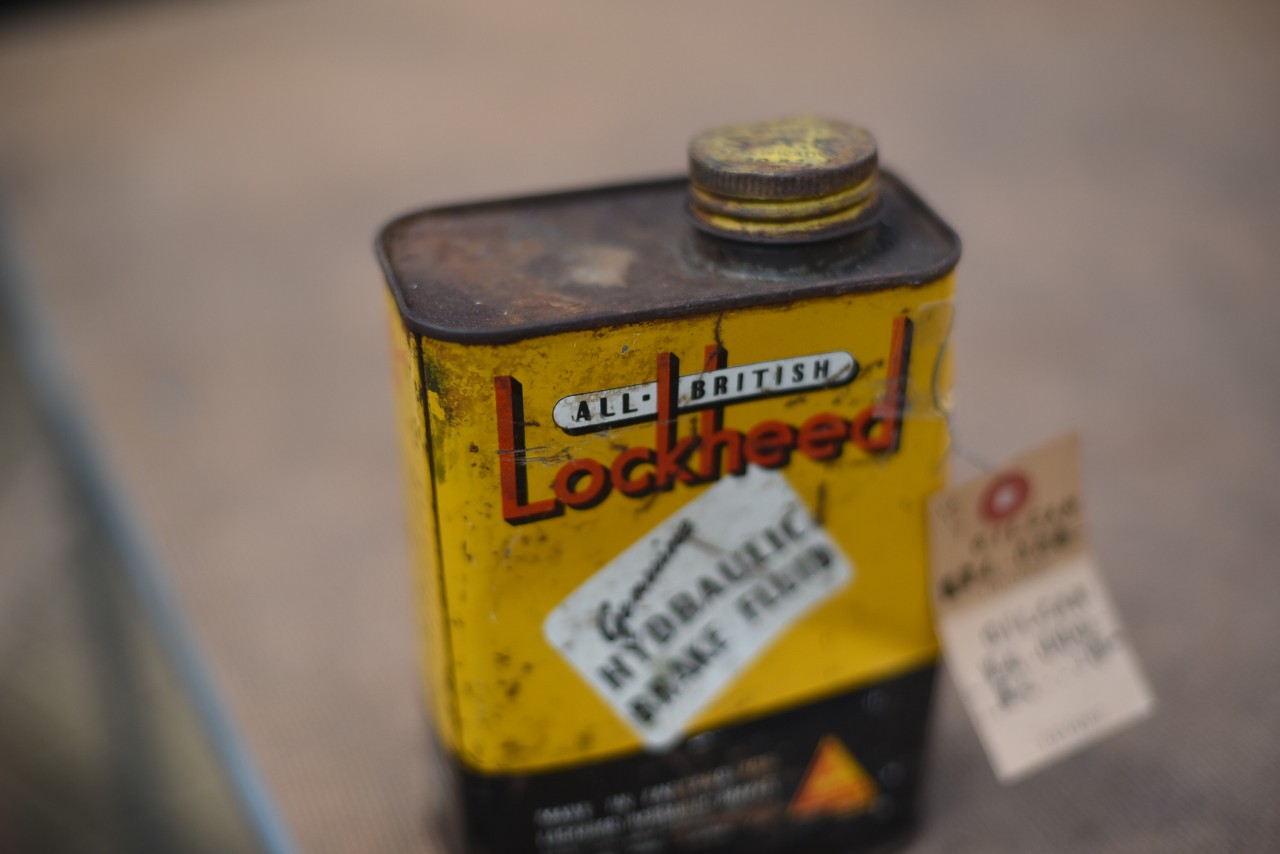 ヴィンテージ　ALL BRITISH LOCKHEED ヴィンテージ缶　101092