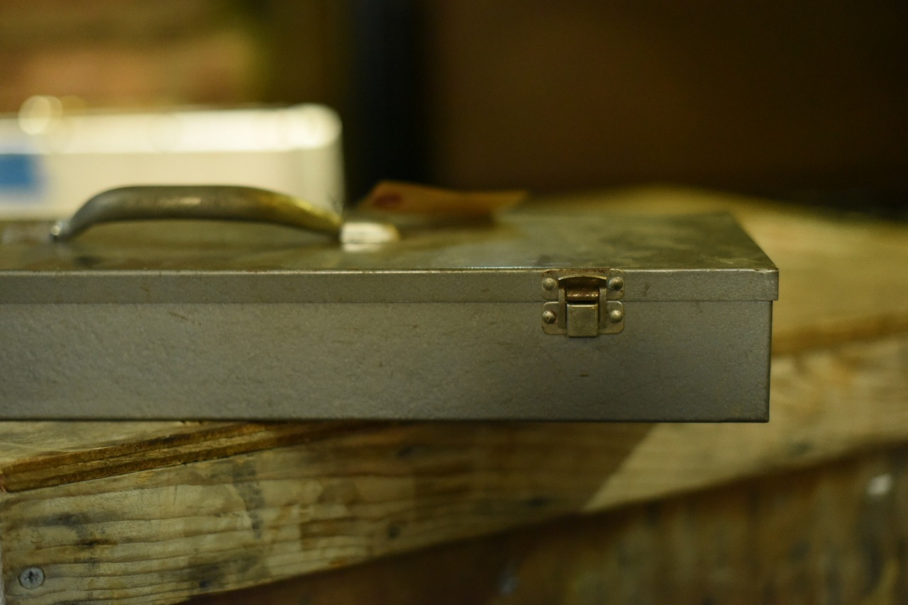 102422 メタル ボックス　スチール 英国製 MADE IN ENGLAND