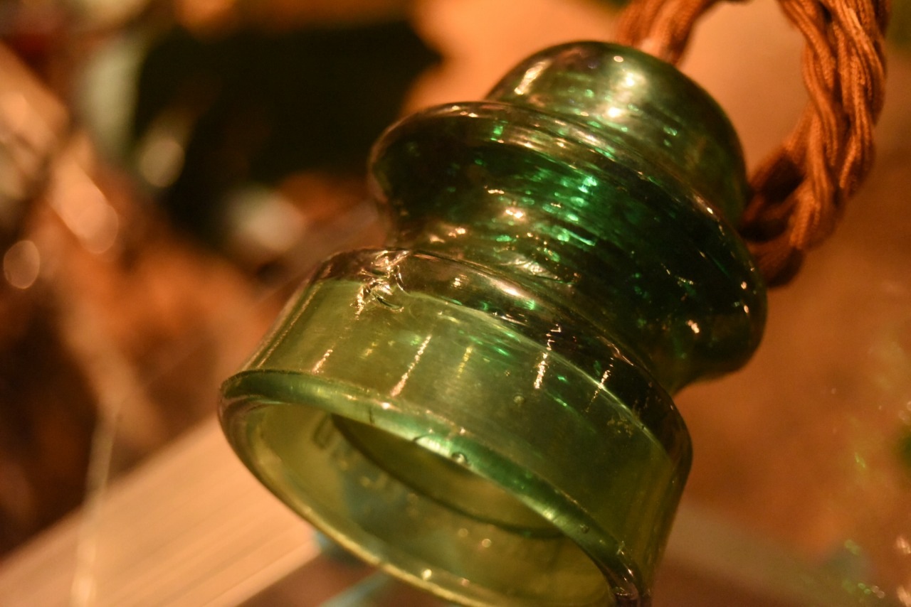 102588 インダストリアル　ガラスインシュレーター　照明　USA　　碍子
