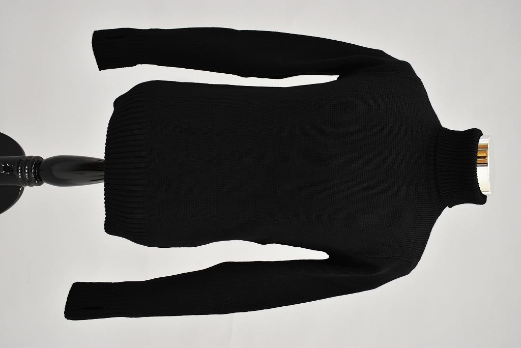 FB 英国「GOLDTOP」「100%Merino Wool Fitted Submariner Sweater」フィット サブマリーナー セーター COLOR：BLACK　　送料無料