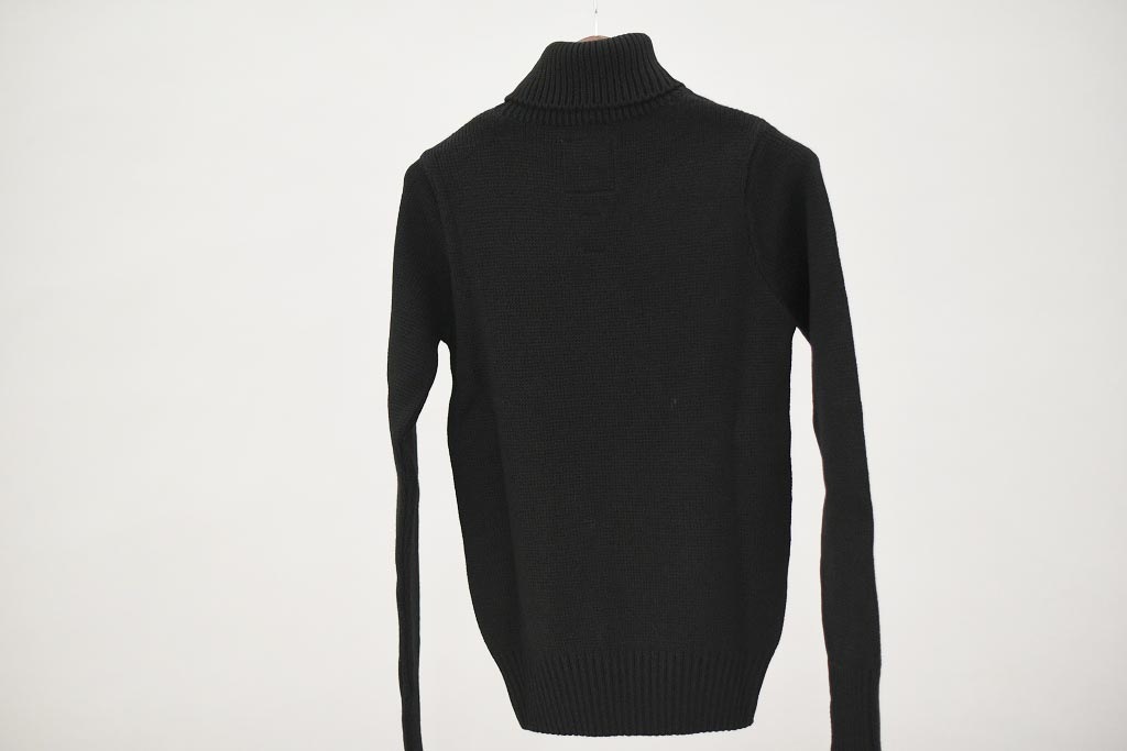 FB 英国「GOLDTOP」「100%Merino Wool Fitted Submariner Sweater」フィット サブマリーナー セーター COLOR：BLACK　　送料無料