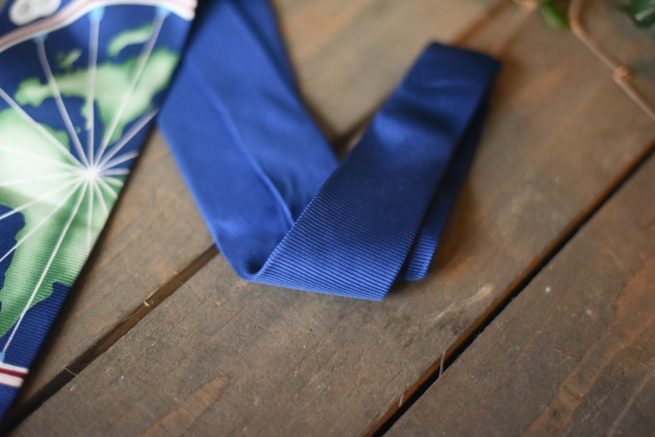 102883　ネクタイ　「TORSO BELLEZA」 トルソー ベレッサ UOMO Italy