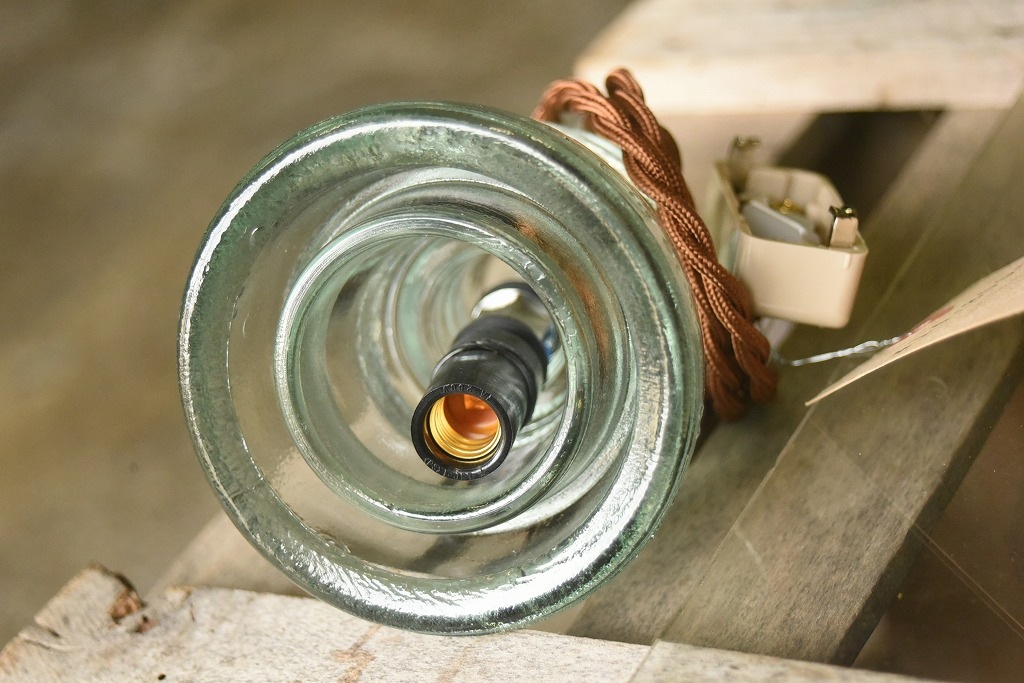 104757 インダストリアル　ガラスインシュレーター　ランプ　照明　USA　　碍子　i005CB