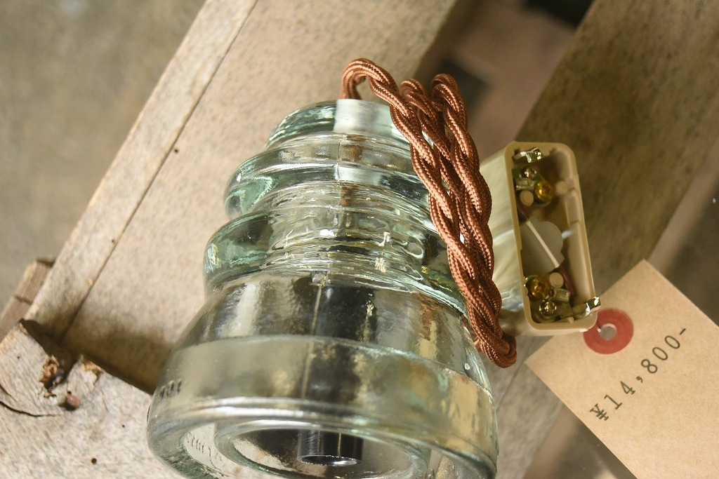 104757 インダストリアル　ガラスインシュレーター　ランプ　照明　USA　　碍子　i005CB