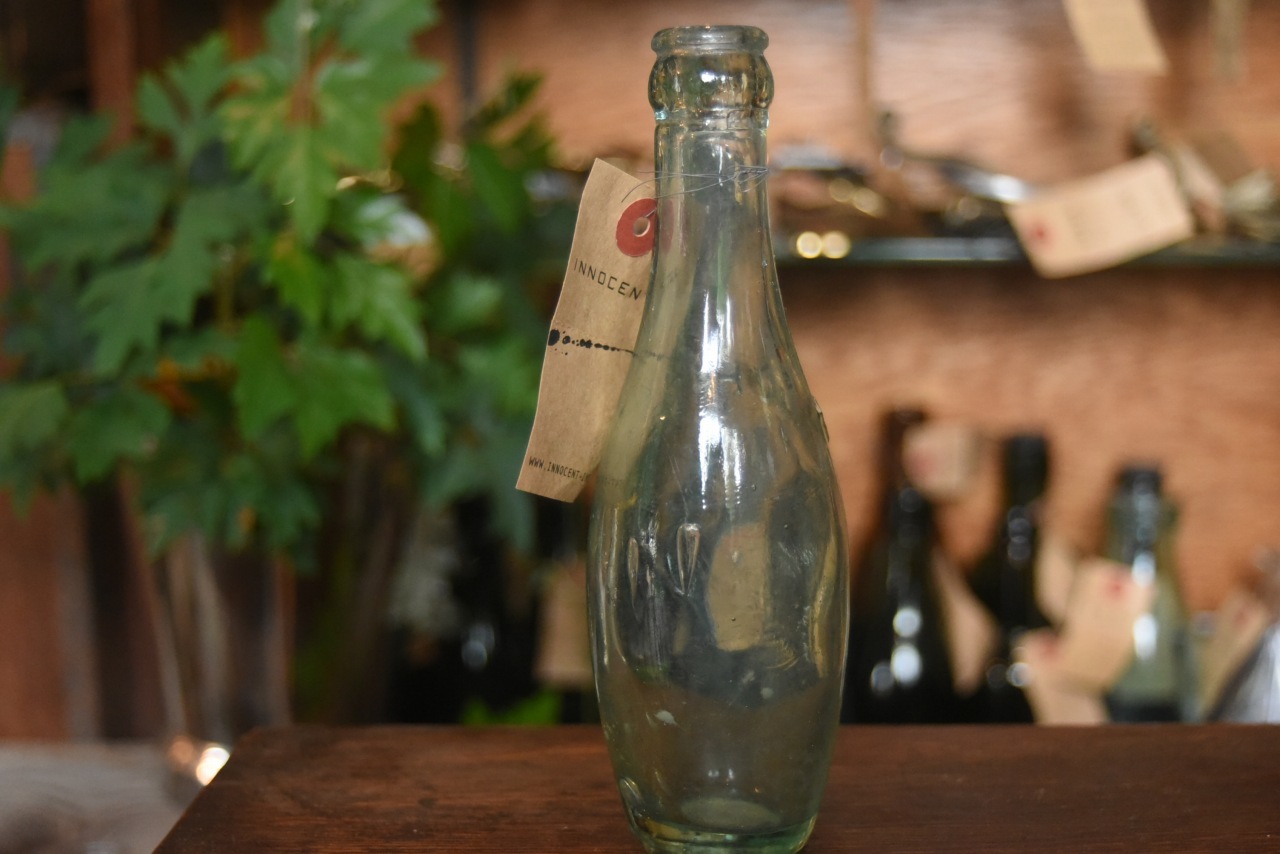 001965 ヴィンテージ　ボトル　瓶　イギリス