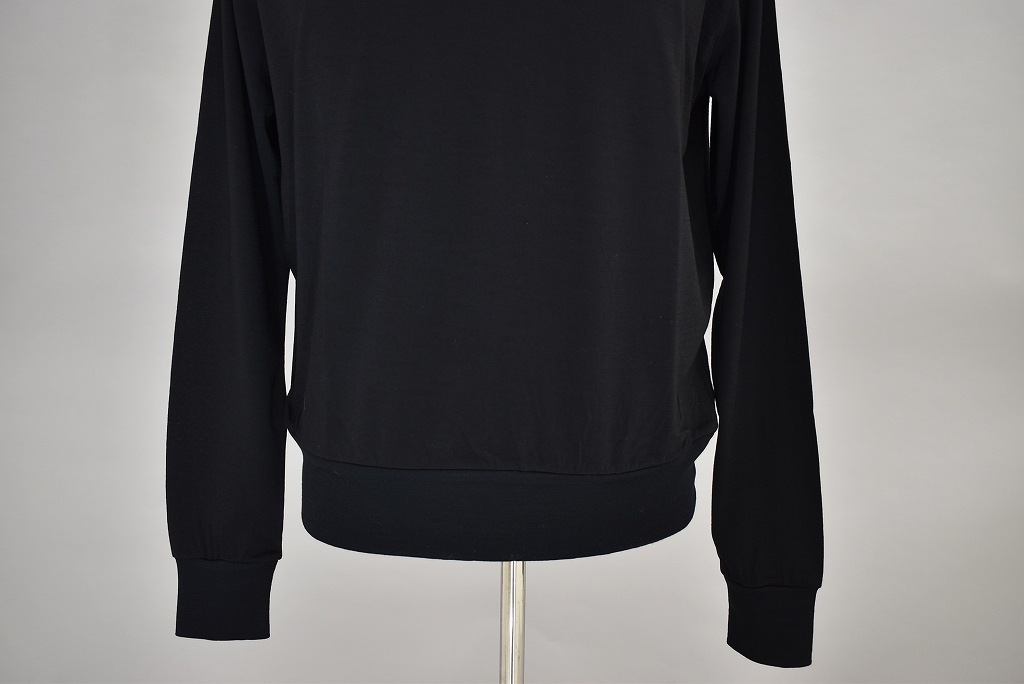 CB INNOCENT Original products 「極上ウール圧縮ニット クルーネック」　COLOR : BLACK/BLACK