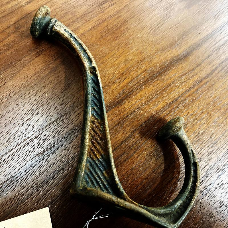 104648 ヴィンテージ アイアンフック ウォールハンガー コートフック