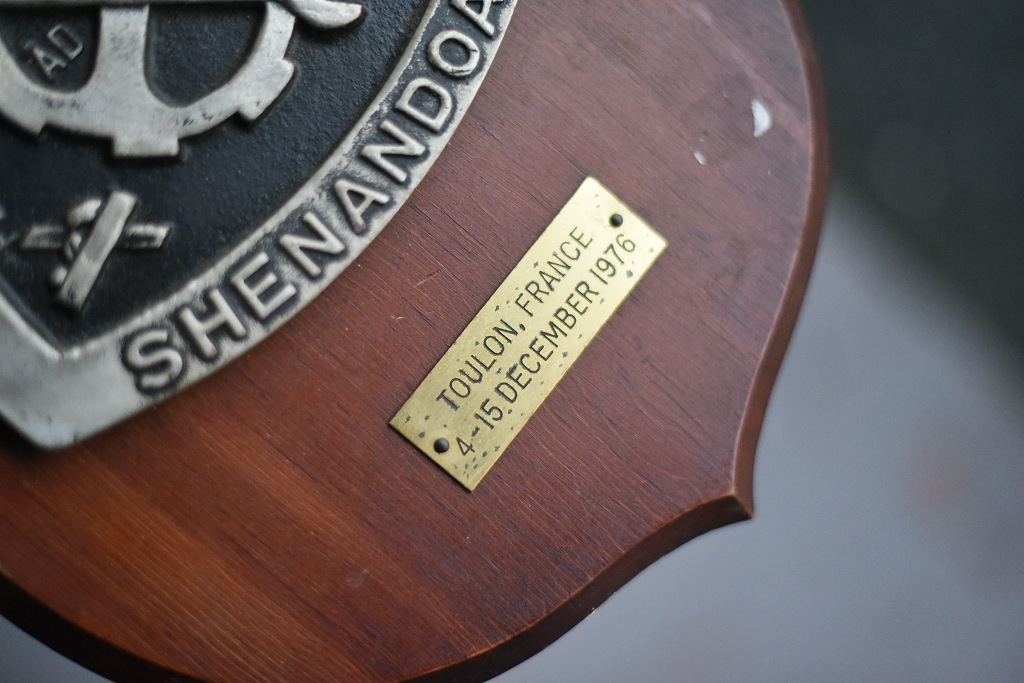 101203 ヴィンテージ　トロフィー　表彰楯　 英国製　MADE IN ENGLAND