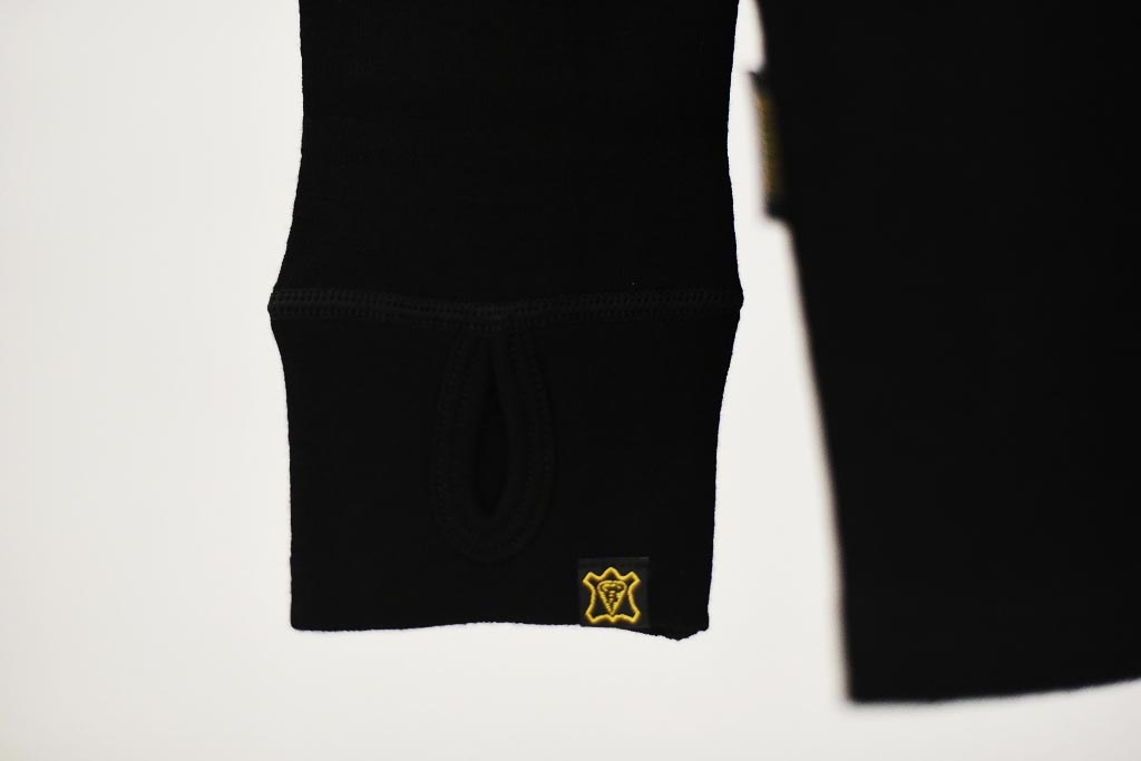 GB 英国 「GOLDTOP」「100% Merino Wool Zip Up Base Layer」 ジップアップ ベースレイヤー COLOR：BLACK