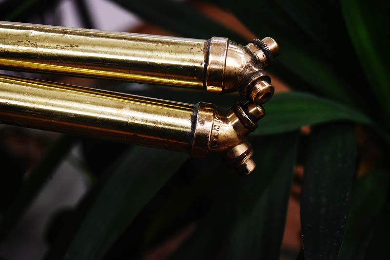 105222 2本セット　真鍮　ブラス　ガーデニング スプレー　ポンプ　MADE IN ENGLAND　英国