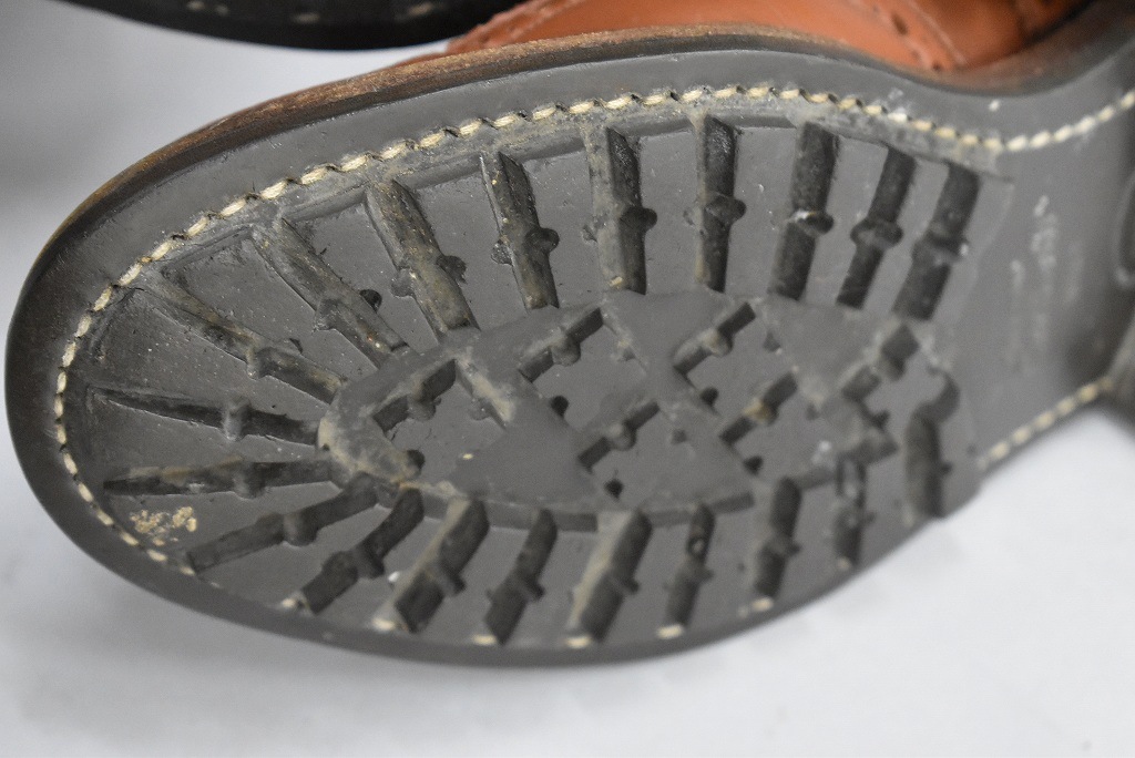 109845「Tricker's」 wing tip　トリッカーズ スウェード MADE IN ENGLAND 